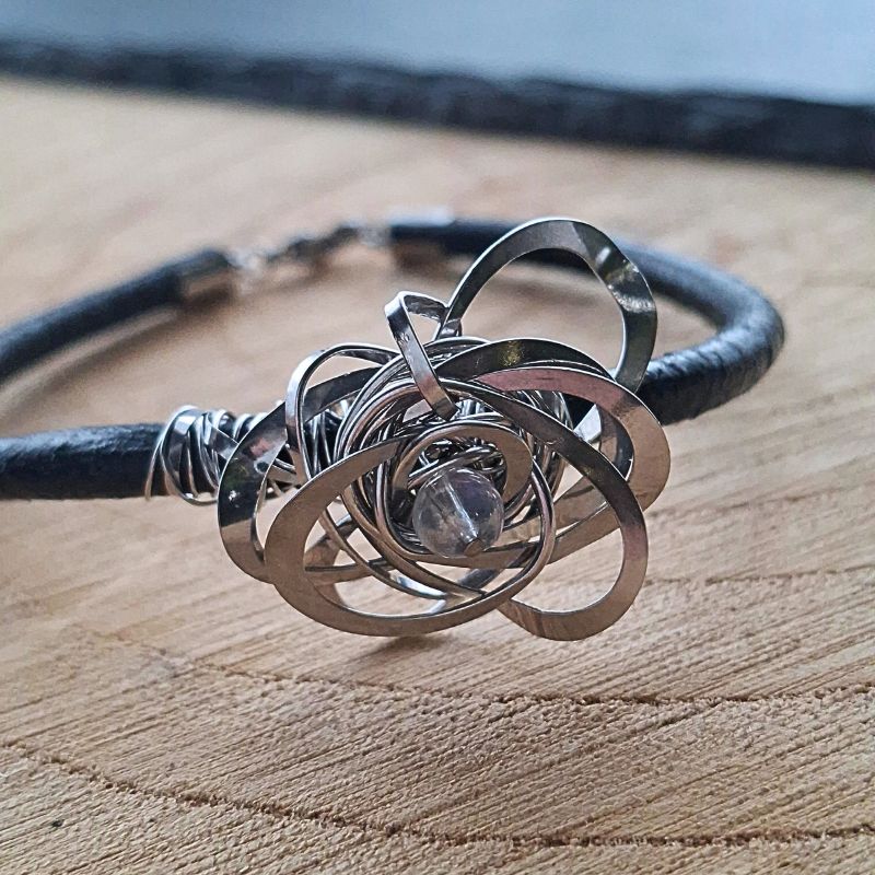 Z kůže květ - Obrázek 2